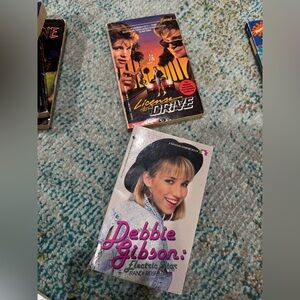 Debbie gibson / Corey haim / 80s / 90s / books